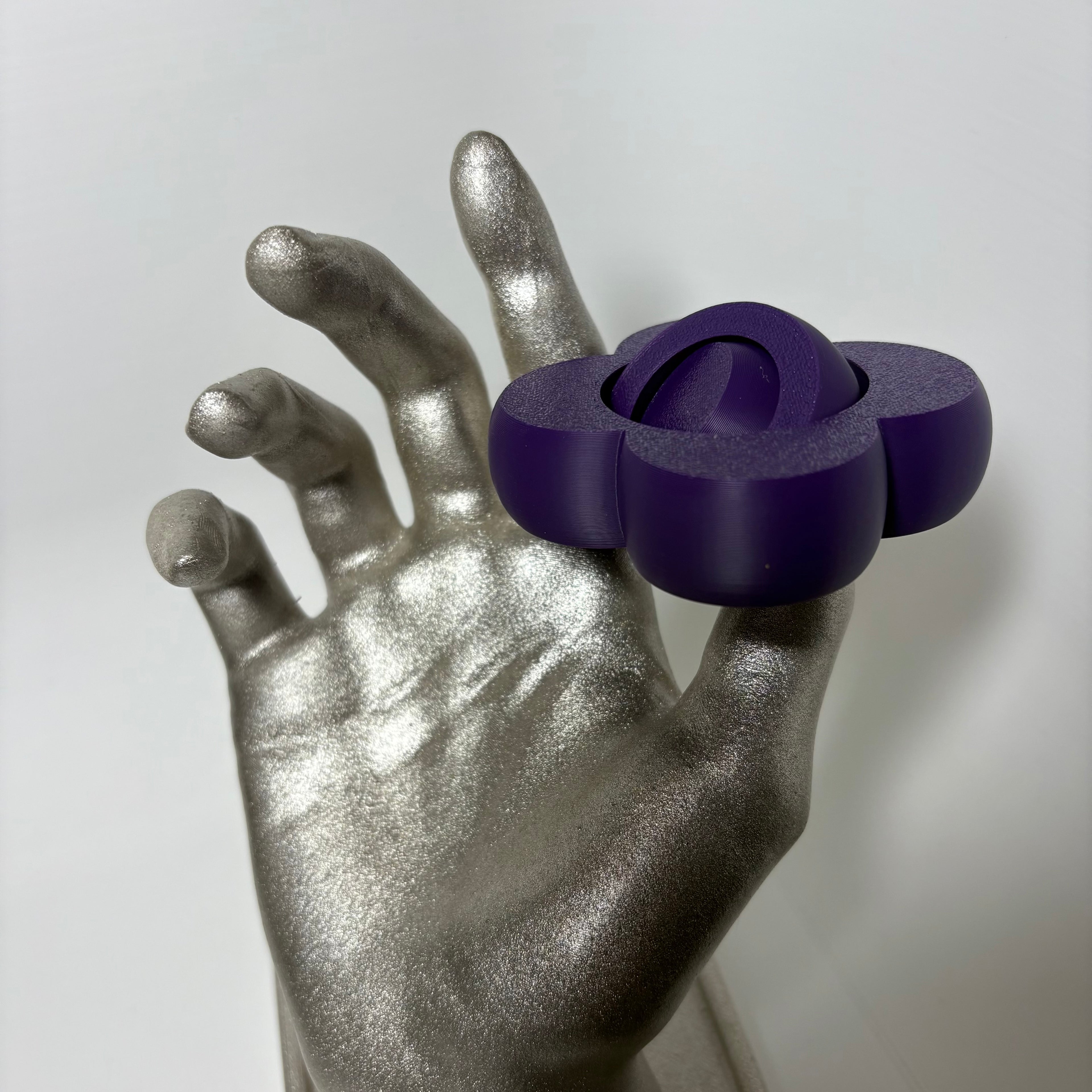 flower spinner - 2.75”