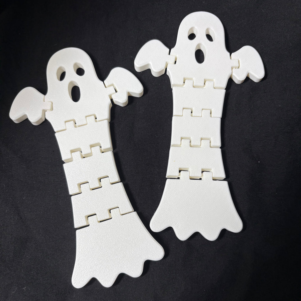 ghost fidget - 6.25”