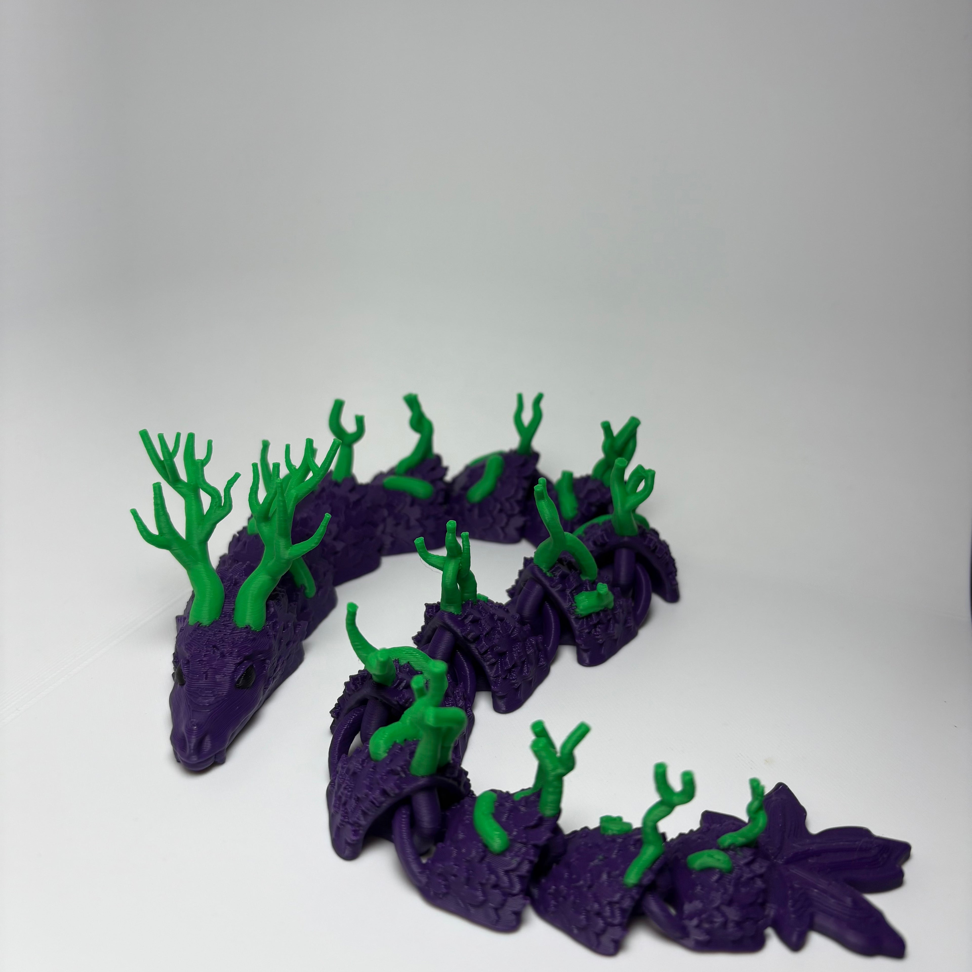 articulated leafy dragon - 16”