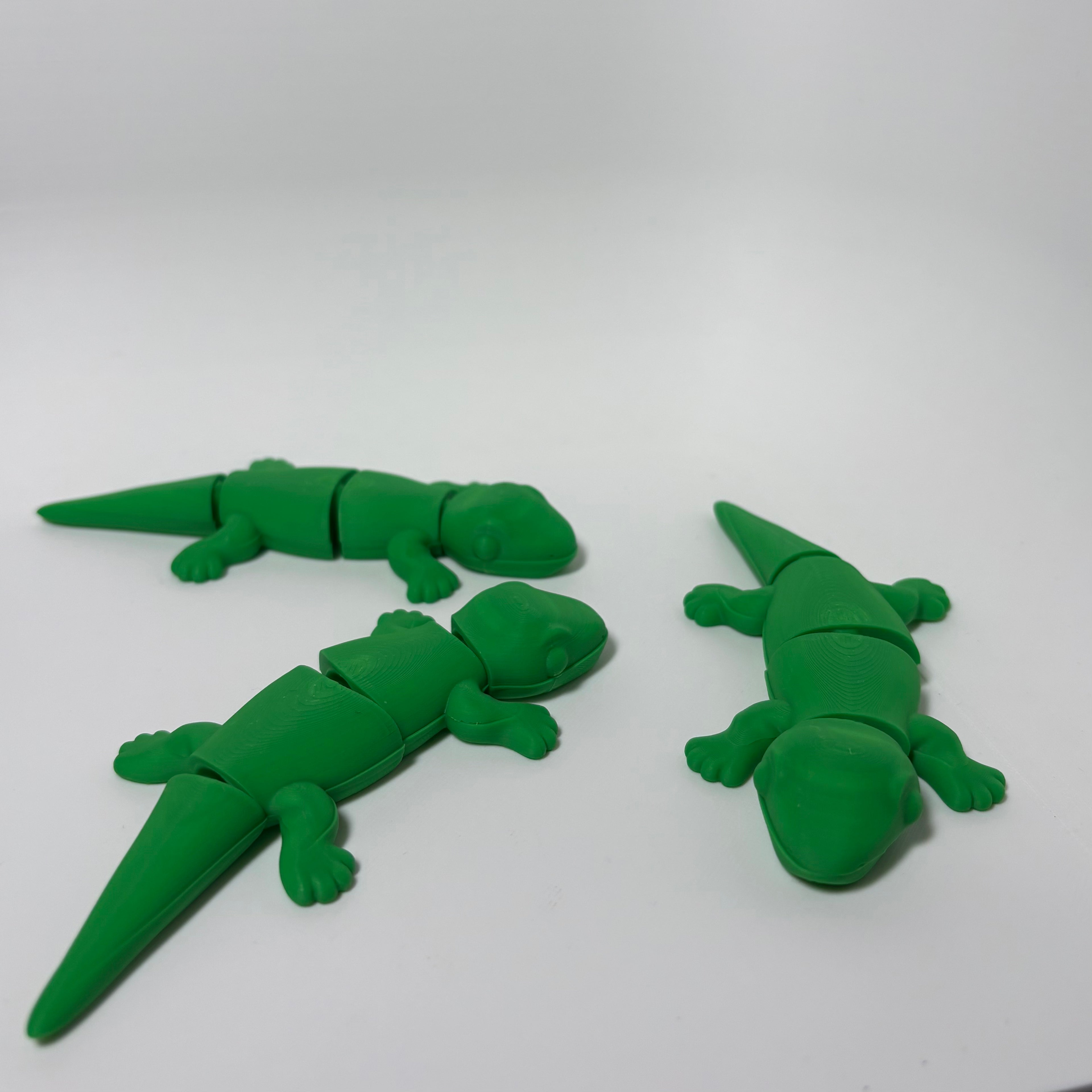 articulated lizard - 4.5”